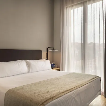 فندق Alta House 3*