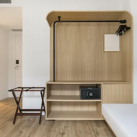 فندق Alta House