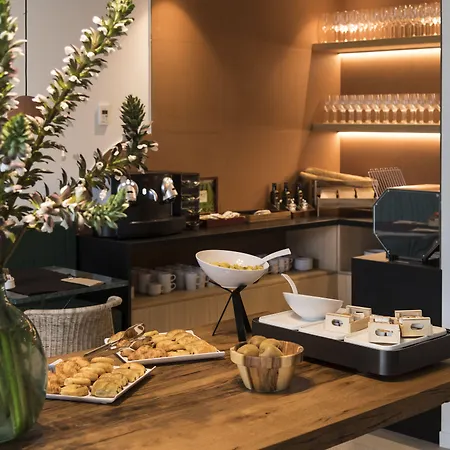 فندق Alta House بيغور
