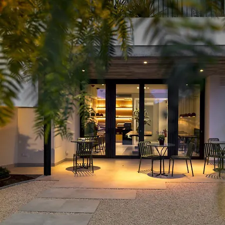 فندق Alta House بيغور