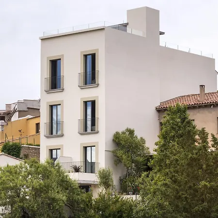 Alta House 3* Begur