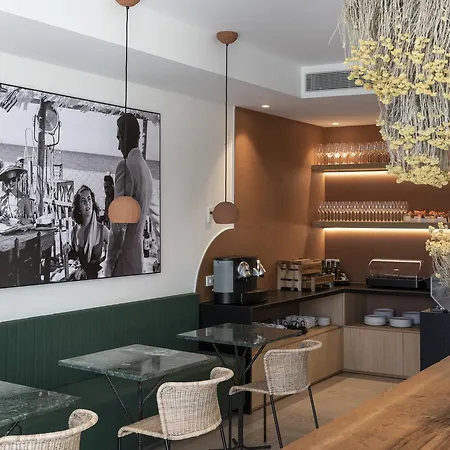 Alta House Hotel