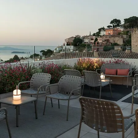 Alta House بيغور