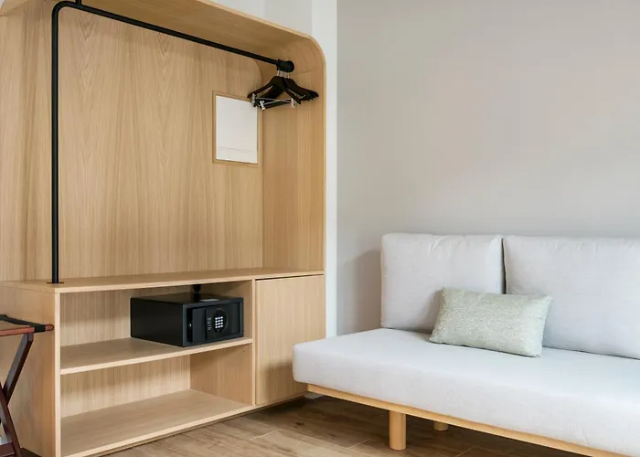 Alta House 3* Begur