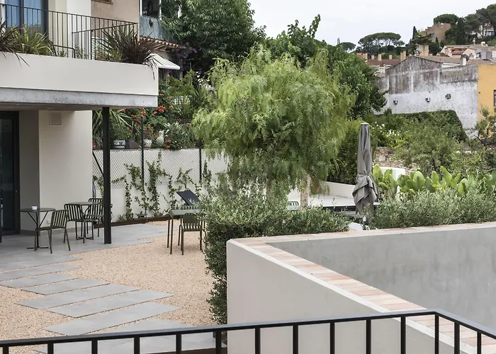 Alta House 3* Begur