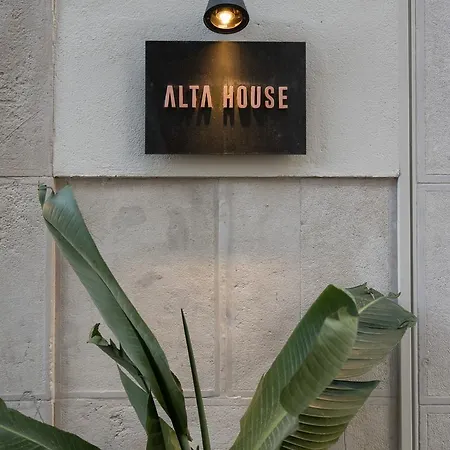 Alta House 3*